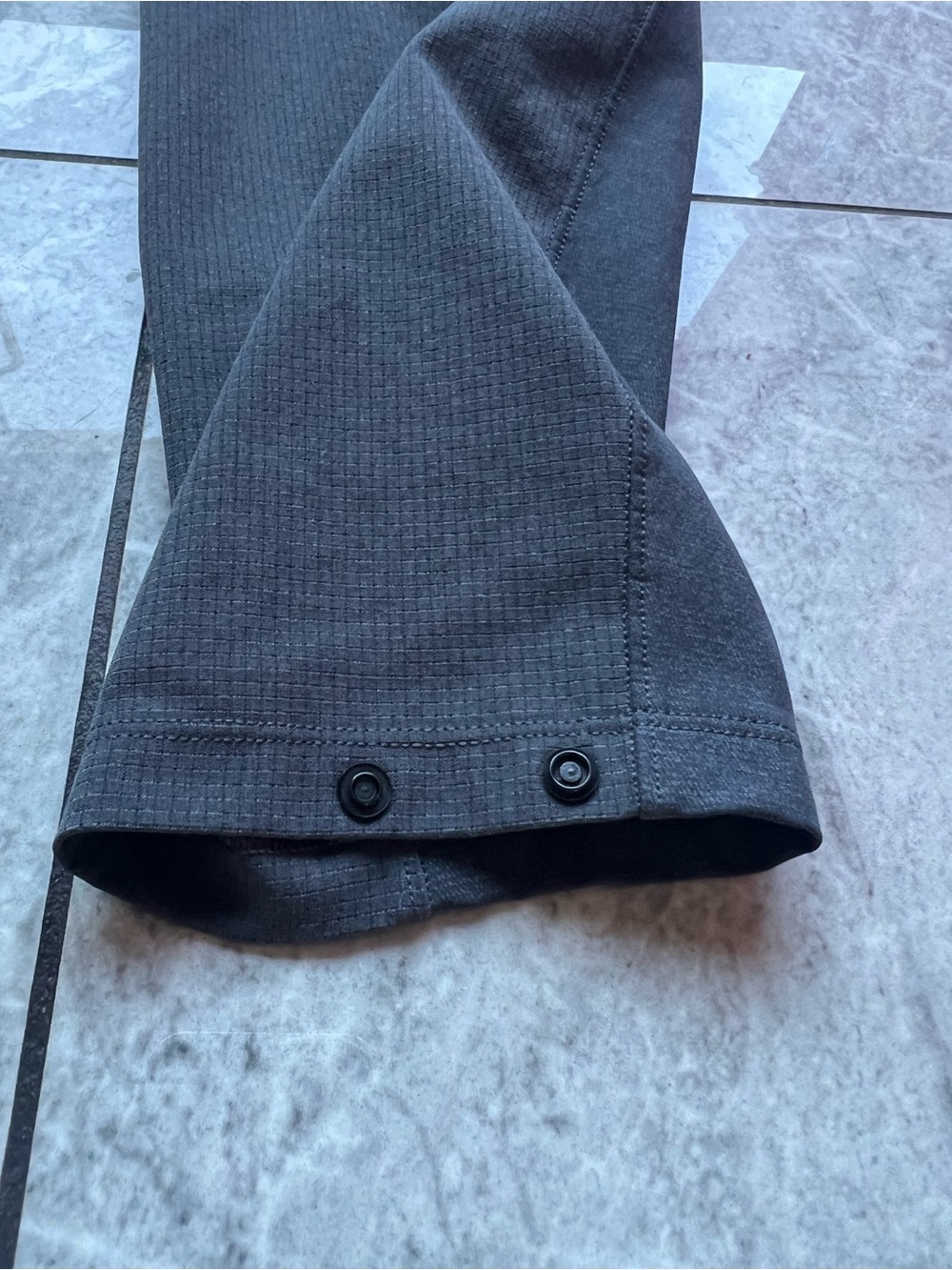 Lululemon Men's Dark Heather Gray Cross Challenger Joggers Performance Wear XS - Picture 11 of 16